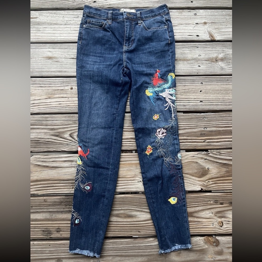 Free People Dark Blue Embroidered Skinny Jeans Size 26